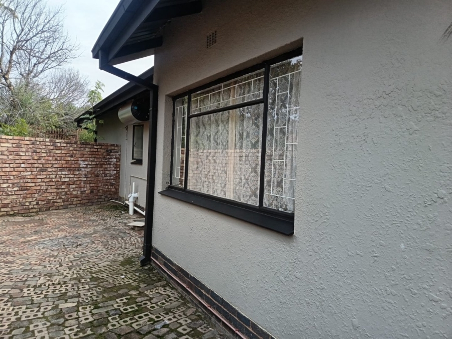 4 Bedroom Property for Sale in Carters Glen Northern Cape